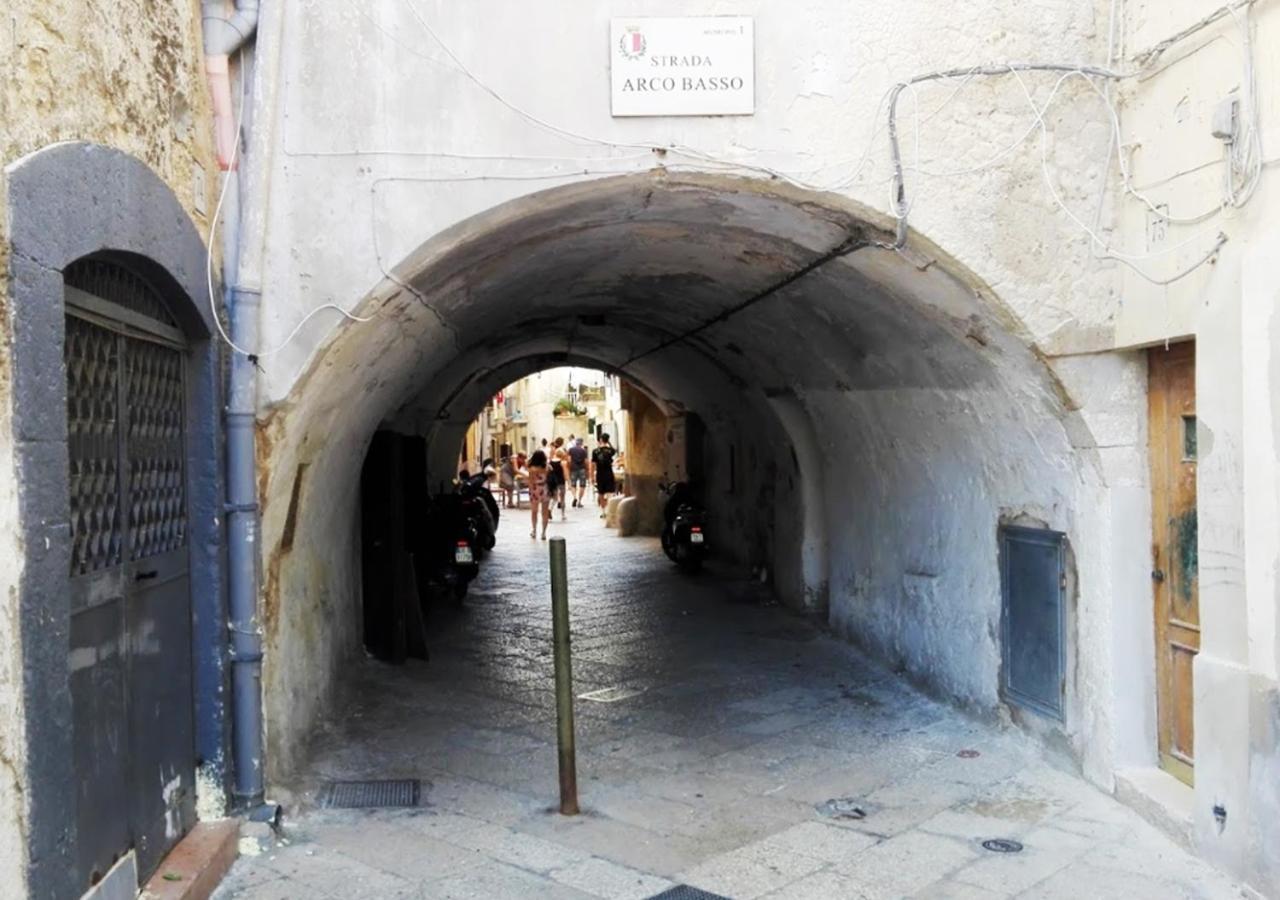 Corte Barone Bari Esterno foto