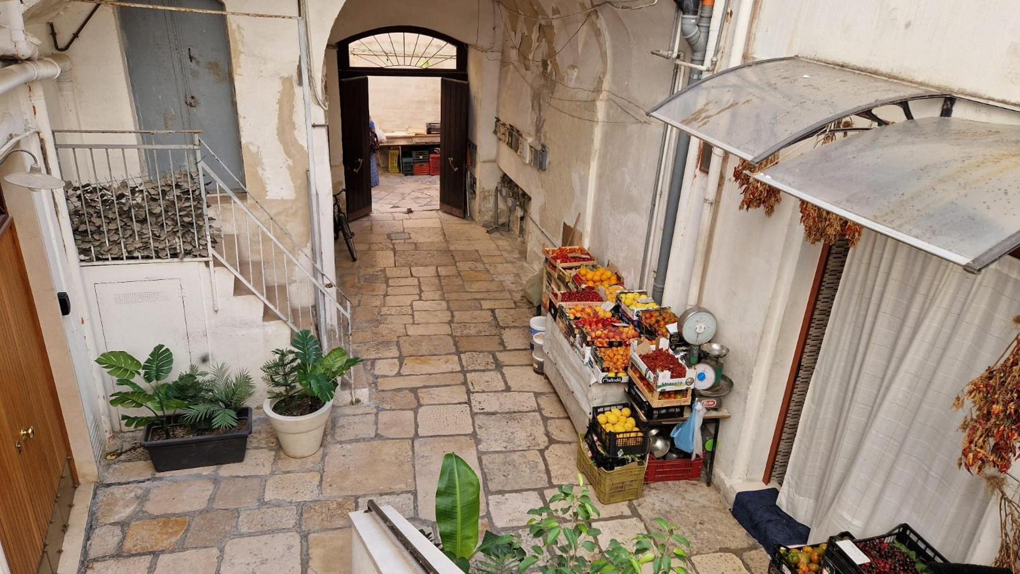 Corte Barone Bari Esterno foto