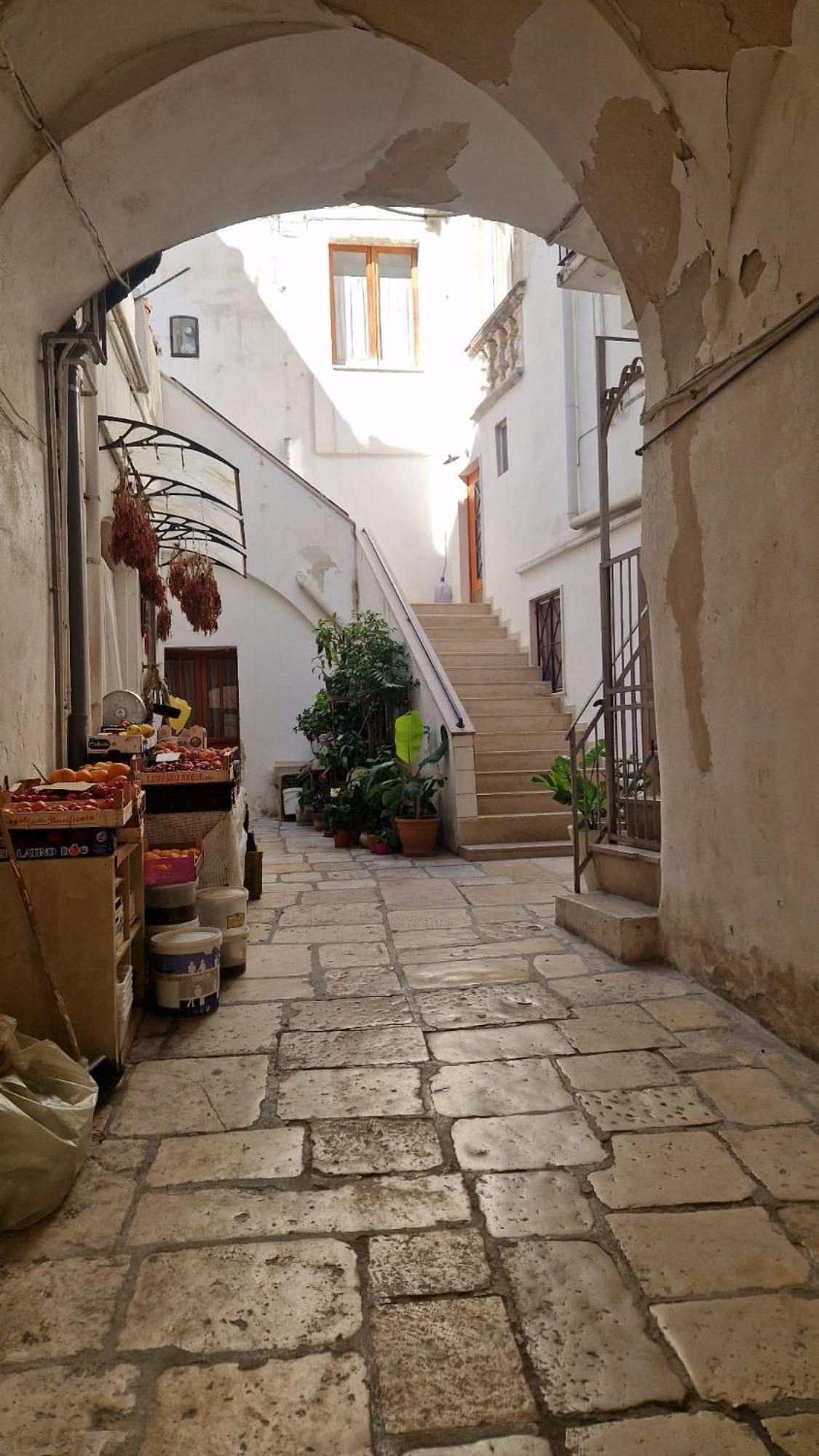Corte Barone Bari Esterno foto
